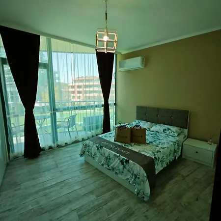 Sunny Cozy Apartament